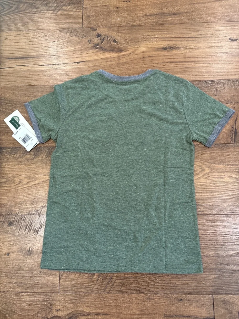 Brand New! NWT! Threads 4 Thought “Preserve our Parks” T shirt
